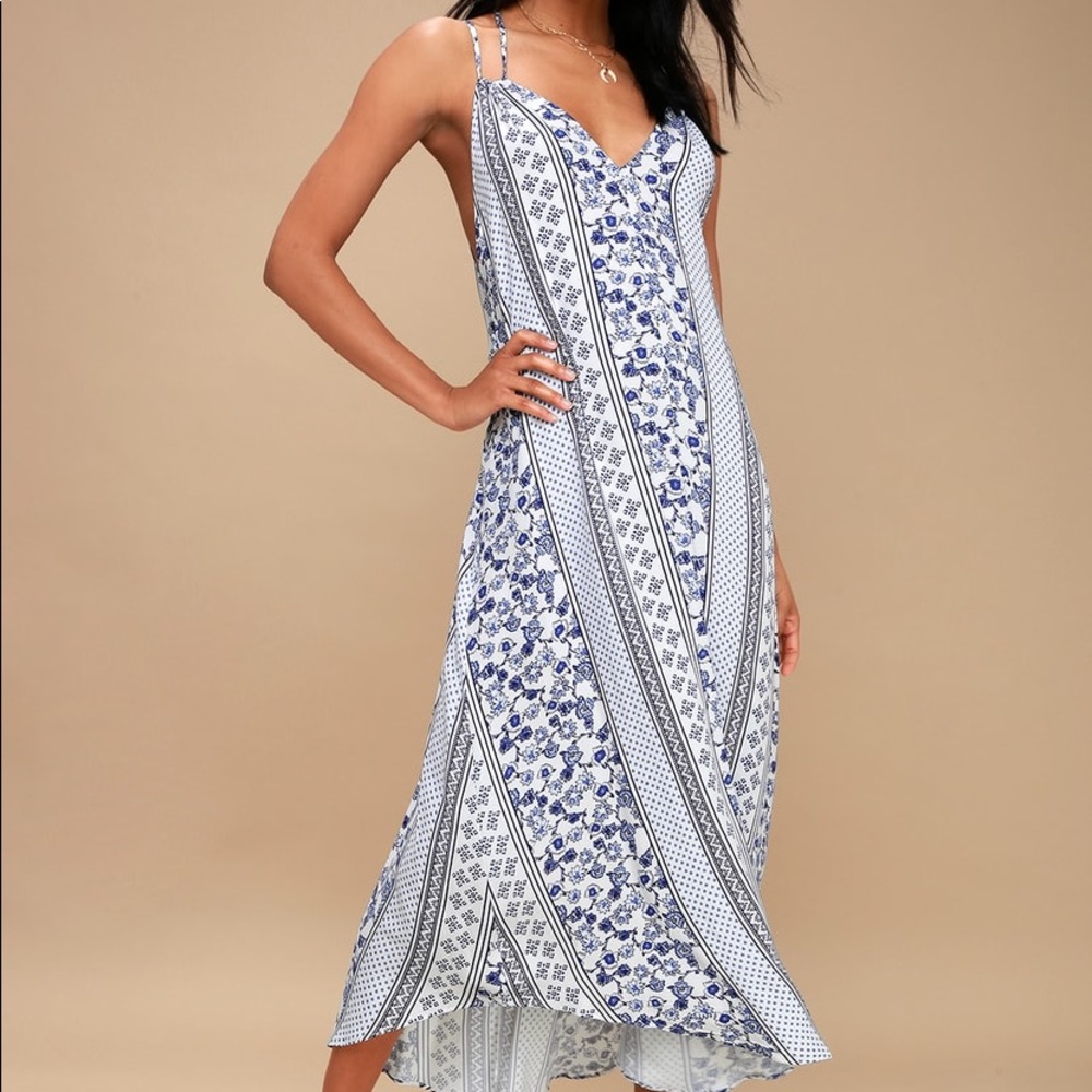 Swift & Shore Blue & White Midi Dress